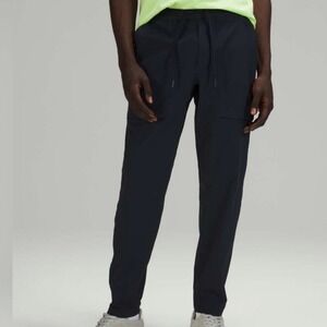 Lululemon Men's Bowline Pant Stretch Ripstop Classic Navy Size Large Inseam 28.5
